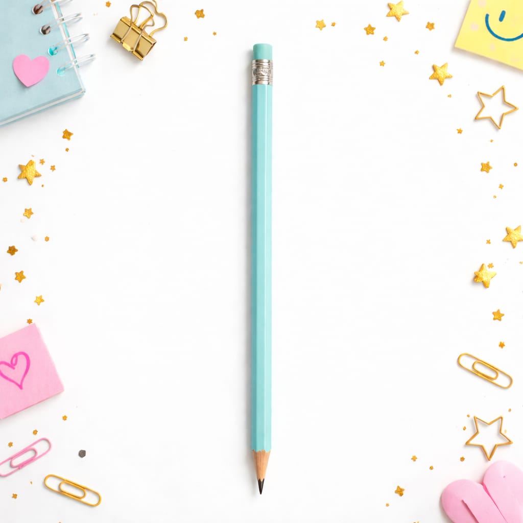 Lápis Pastel com Borracha — Escrita Suave