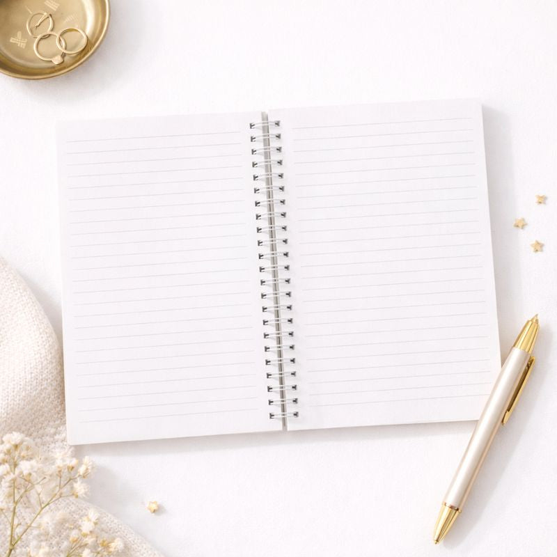 Caderno Espiral — Folhas Pautadas para Escrever com Calma