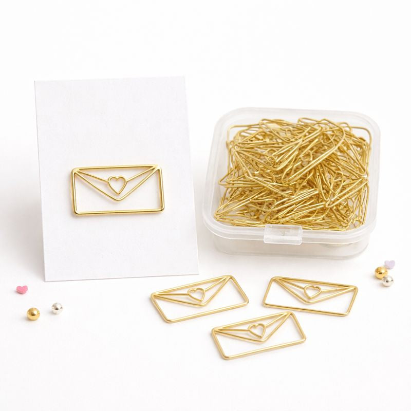 💌 Golden Clip – “Sobre de Amor”