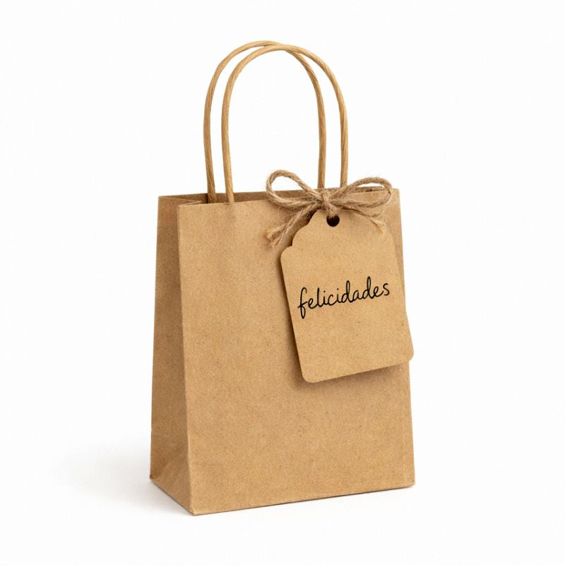 📜 Pequeñas tarjetas Kraft con hilo natural